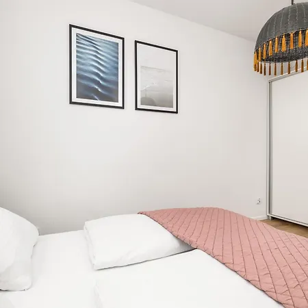 Modern Apartments Luzycka By Noclegi Renters Swinoujscie Exterior photo