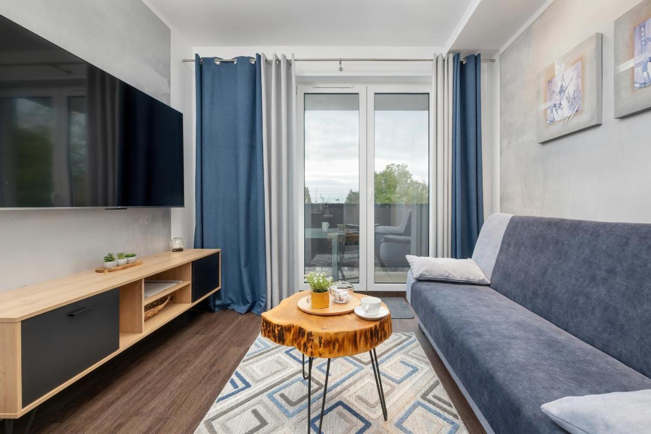 Apartment Modern Luzycka By Renters