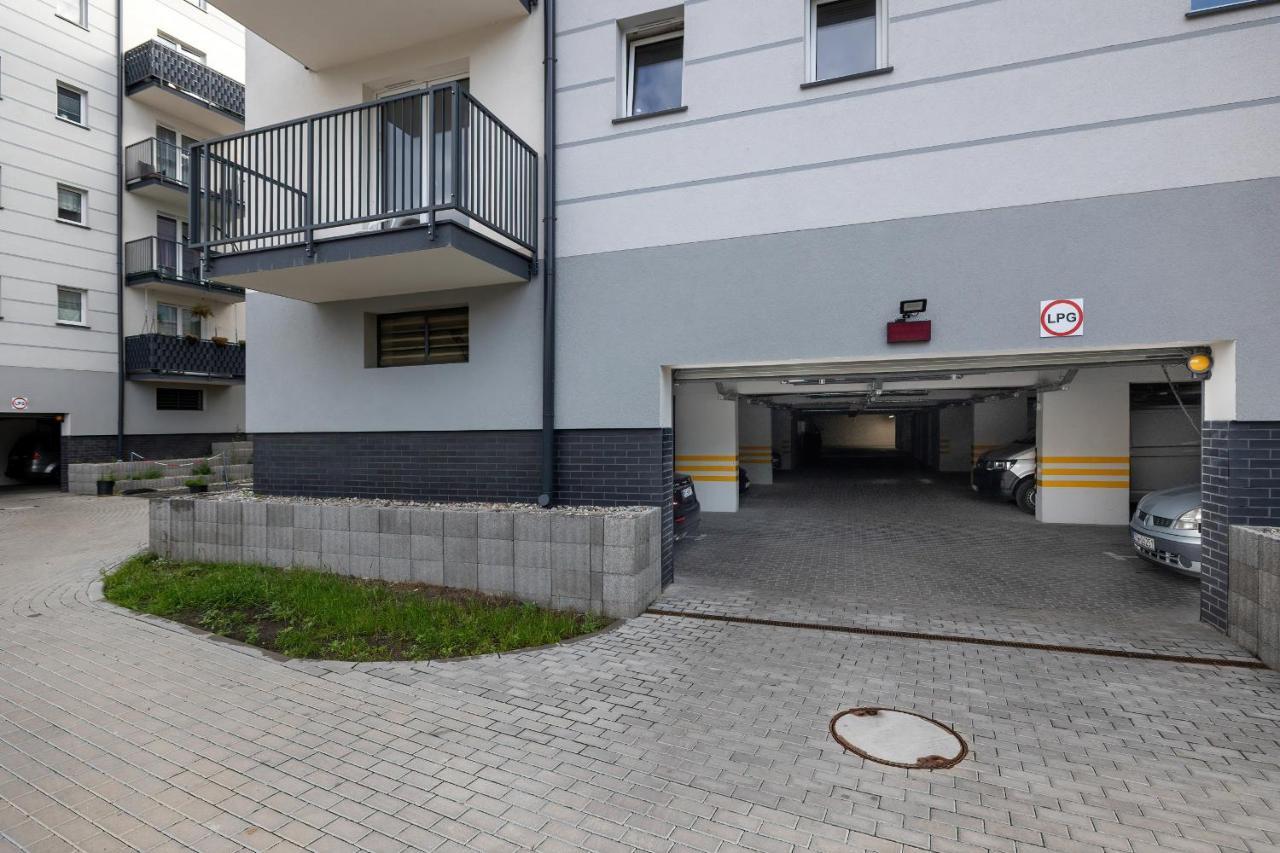 Apartment Modern Luzycka By Renters *