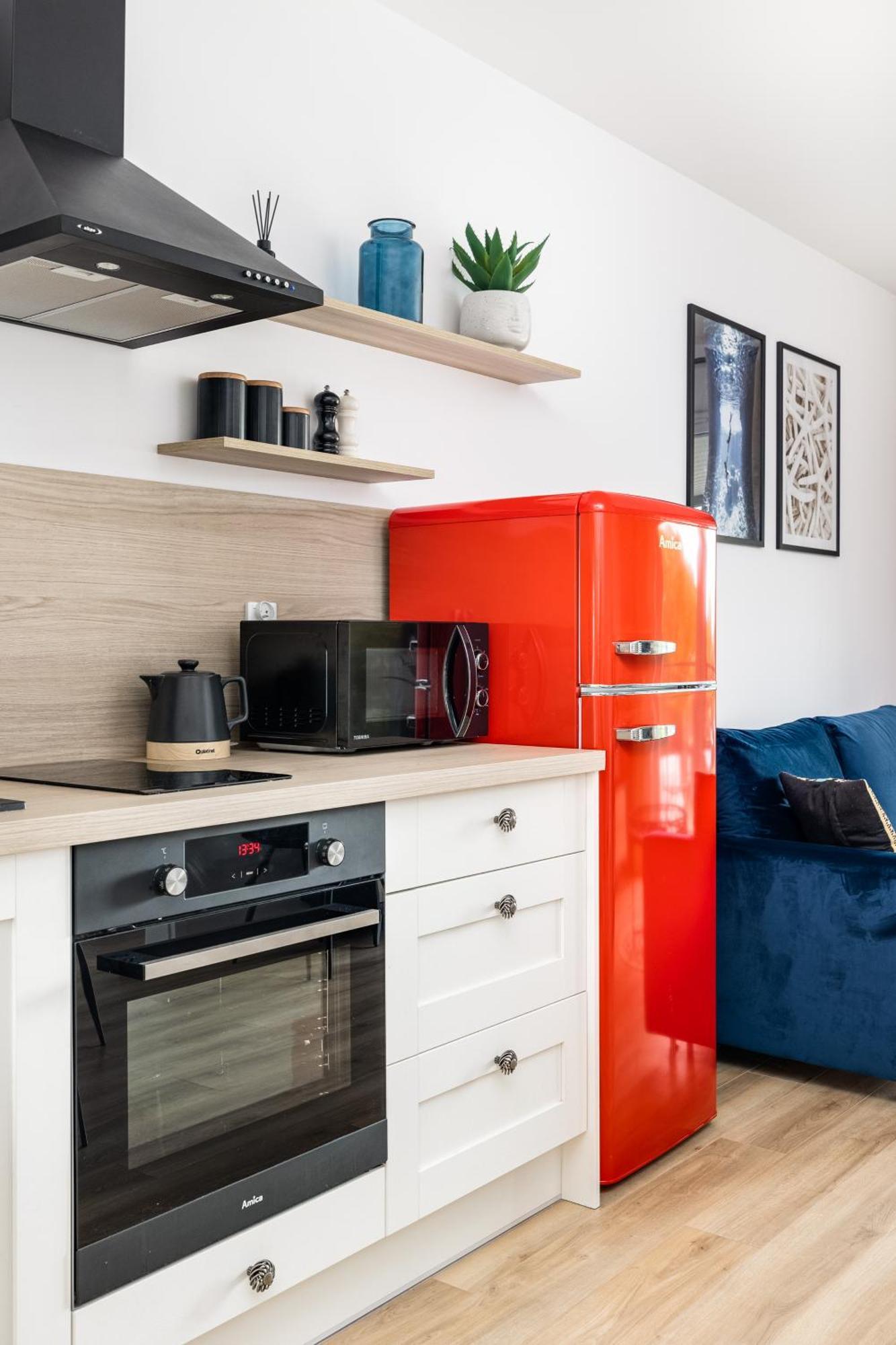 Modern Luzycka By Renters Apartment
